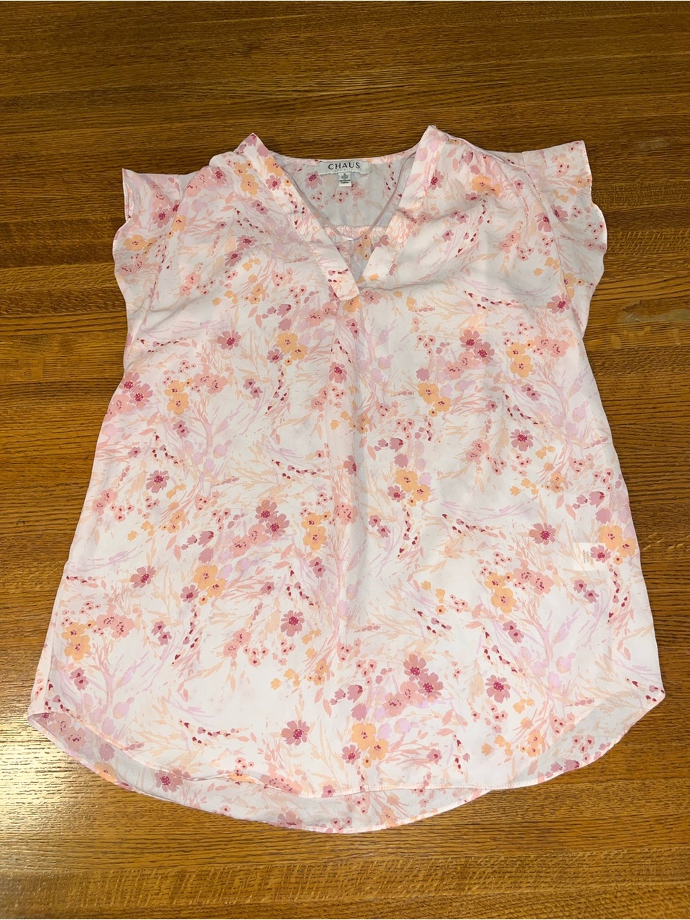 Chaus Woman’s Pink Floral Flutter Sleeve Blouse